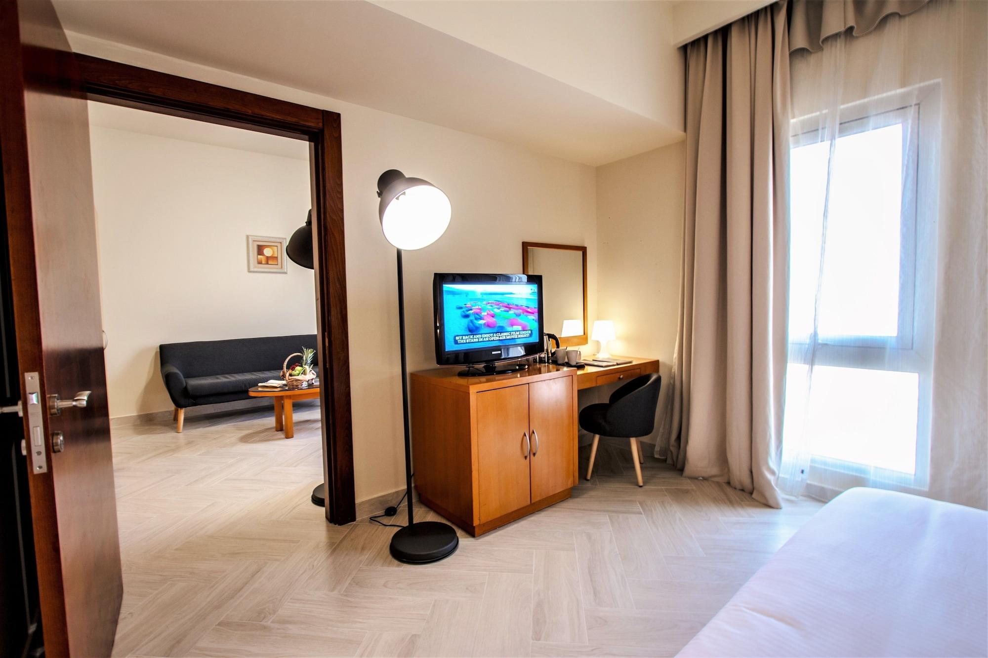 Bm Acacia Hotel And Apartments Resü'l-Hayme Dış mekan fotoğraf