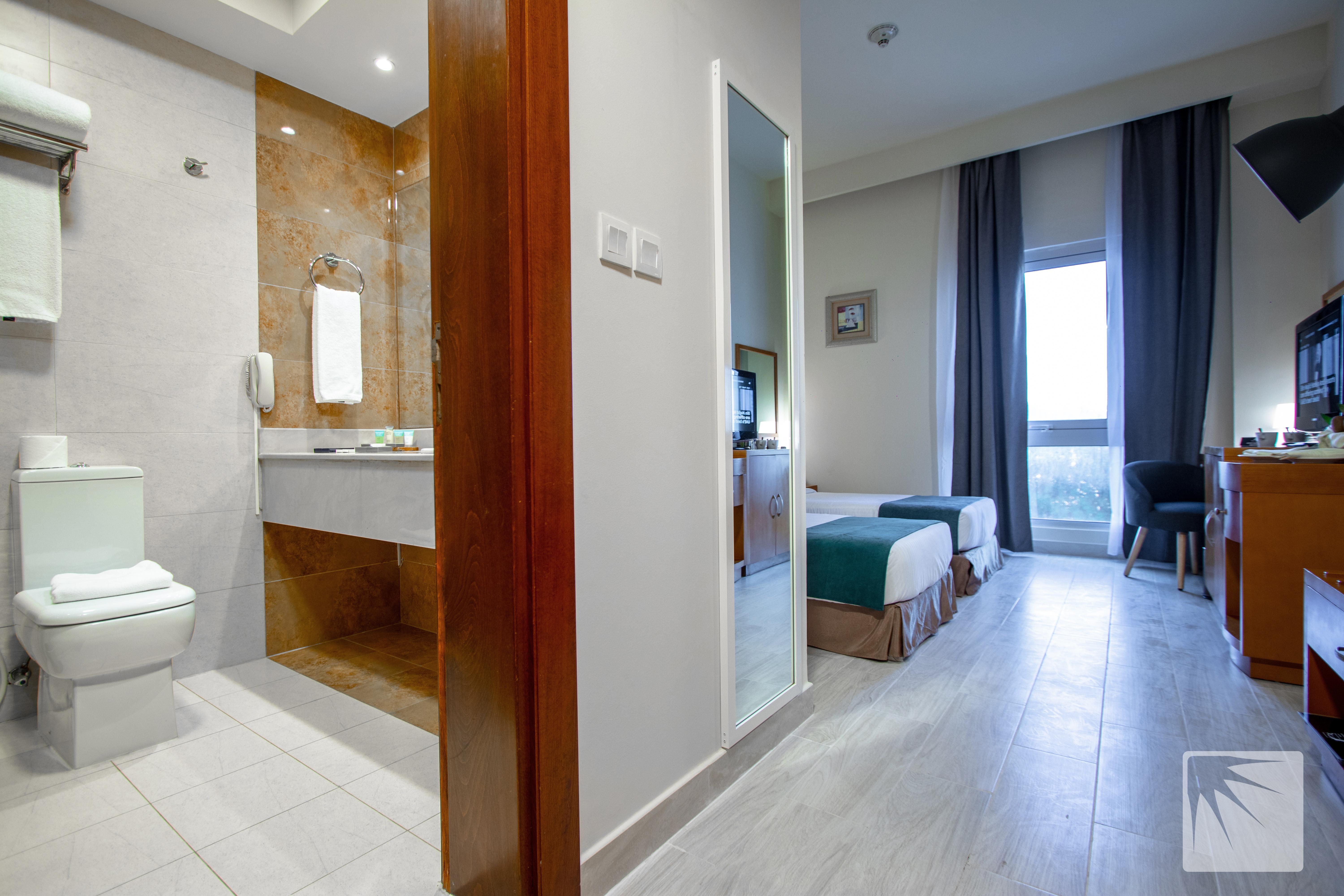 Bm Acacia Hotel And Apartments Resü'l-Hayme Dış mekan fotoğraf