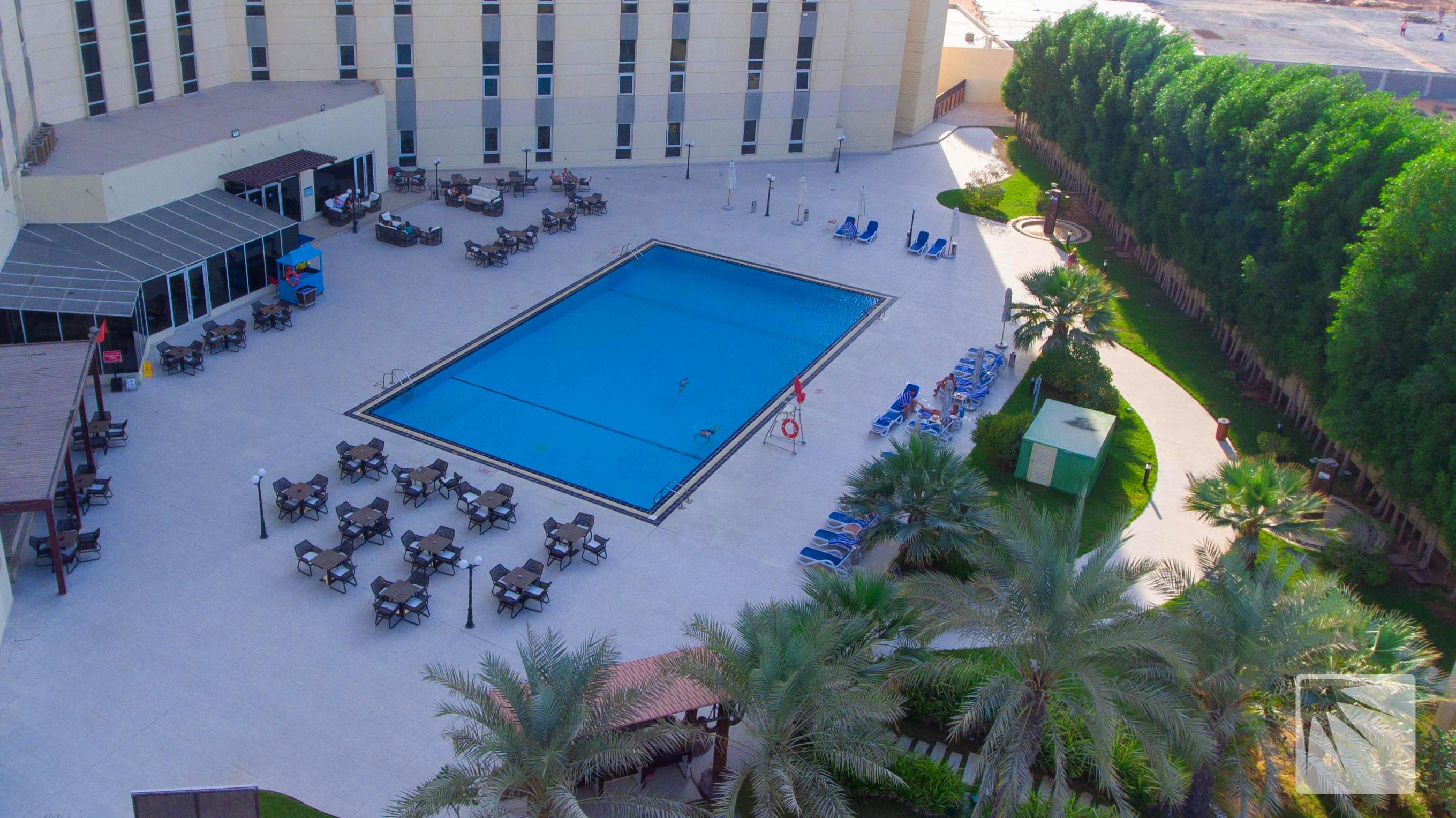Bm Acacia Hotel And Apartments Resü'l-Hayme Dış mekan fotoğraf