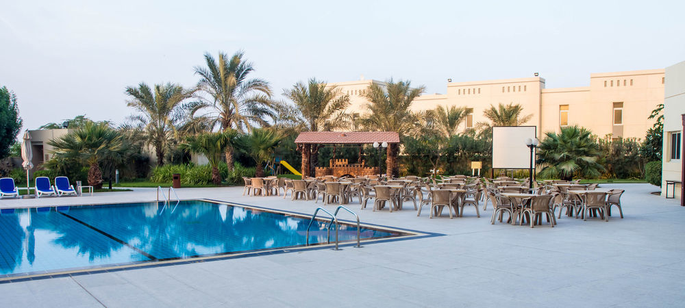Bm Acacia Hotel And Apartments Resü'l-Hayme Dış mekan fotoğraf